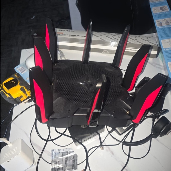 Black and Red Wi-Fi Router